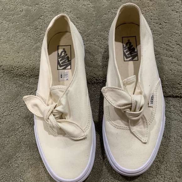 vans bow tie shoes